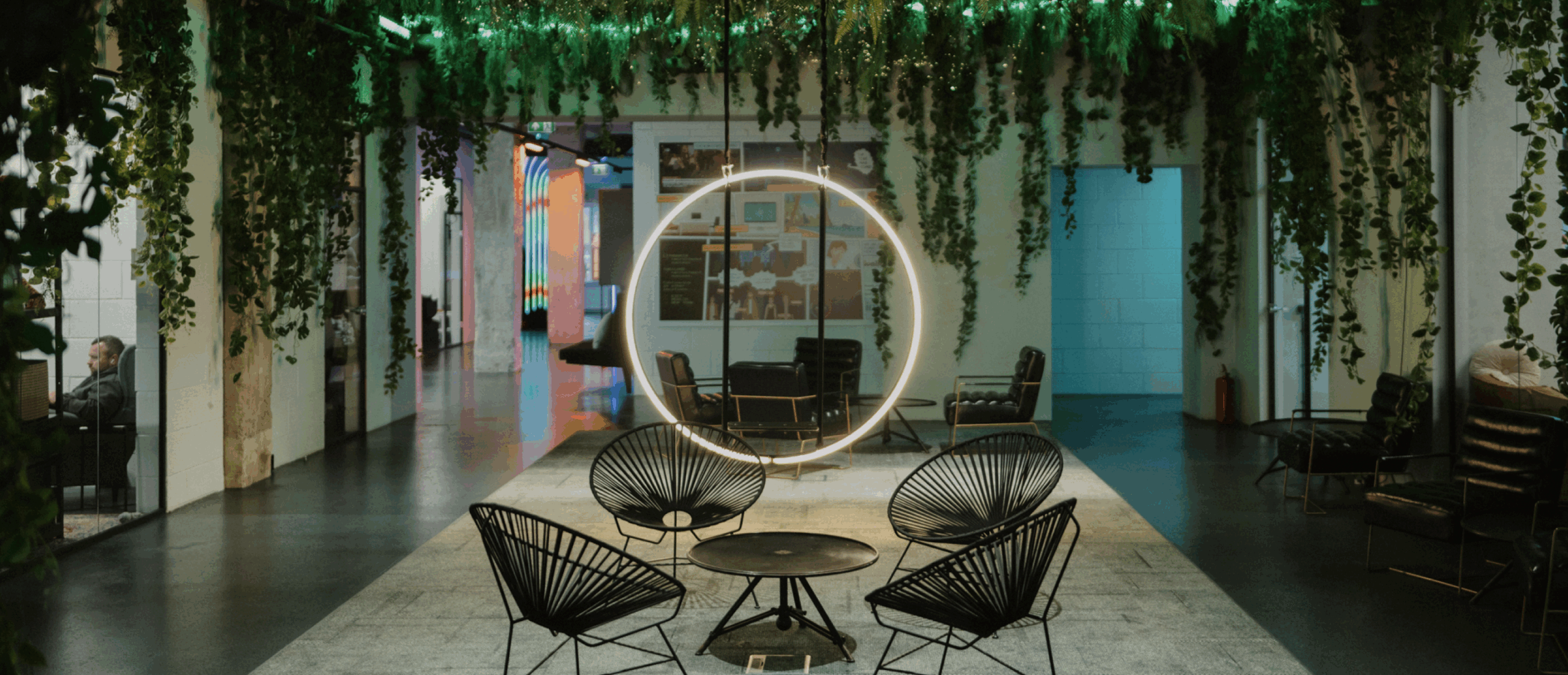 kiloverse ofiso nuotrauka